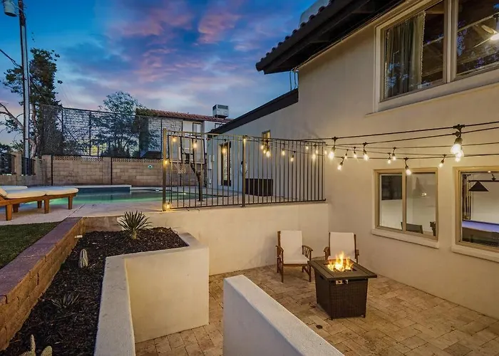 Huge Golf Course Family Home-free Heated Pool-theater-gym Holiday home