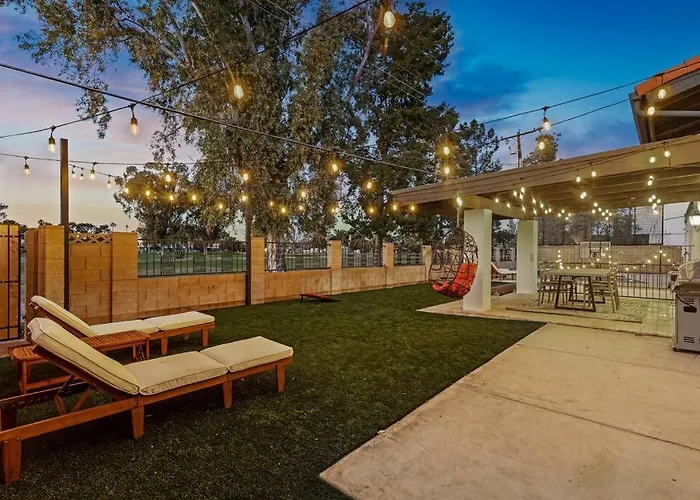 Holiday home Huge Golf Course Family Home-free Heated Pool-theater-gym