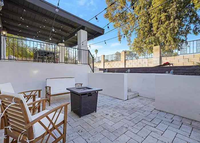Holiday home Huge Golf Course Family Home-free Heated Pool-theater-gym *