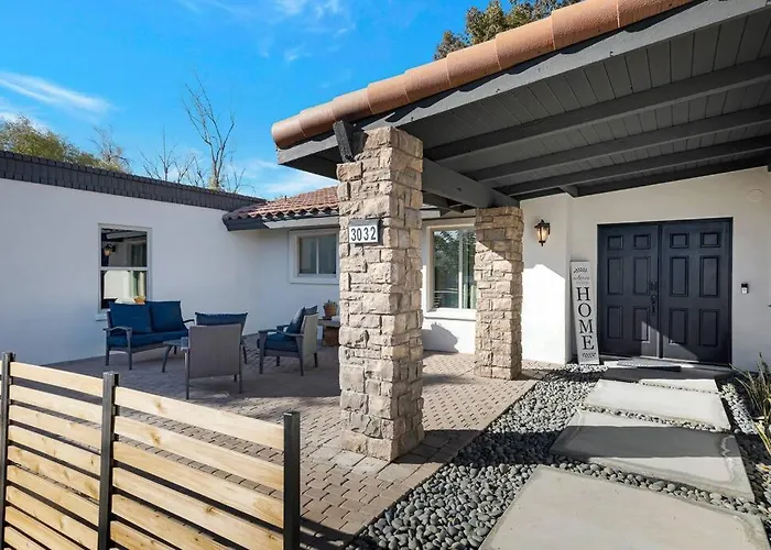 Holiday home Huge Golf Course Family Home-free Heated Pool-theater-gym Tempe