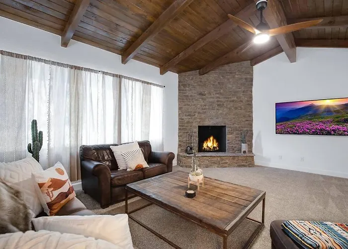 Huge Golf Course Family Home-free Heated Pool-theater-gym Tempe